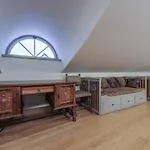 Luxury Medieval 2 Storey With Antique Furniture In Old Town *
