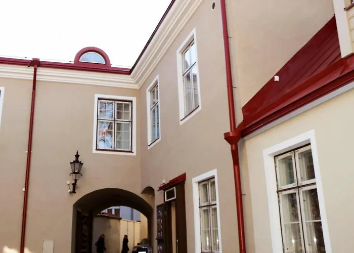 Appartement Luxury Medieval 2 Storey With Antique Furniture In Old Town